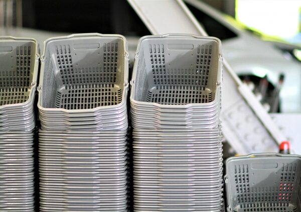 カゴ・カートの回収＆配置作業